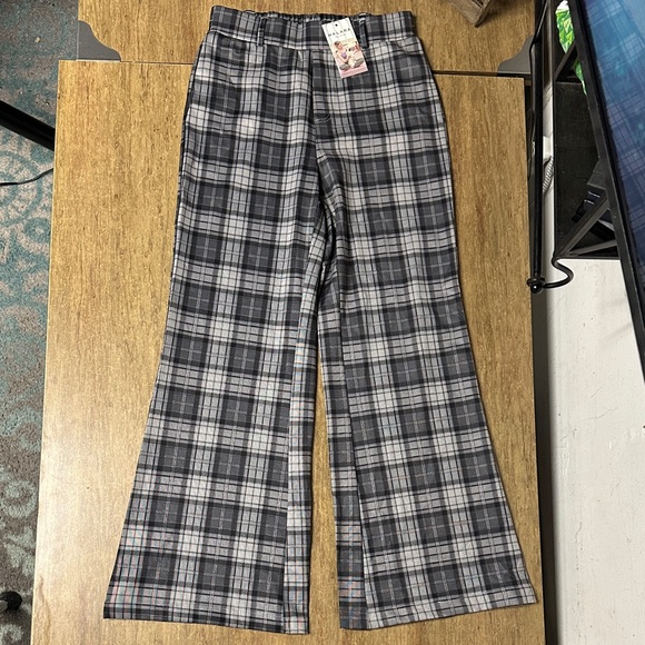 HALARA Pants - Halara nwt grey black plaid high stretch waist belt loop flare wide leg pant